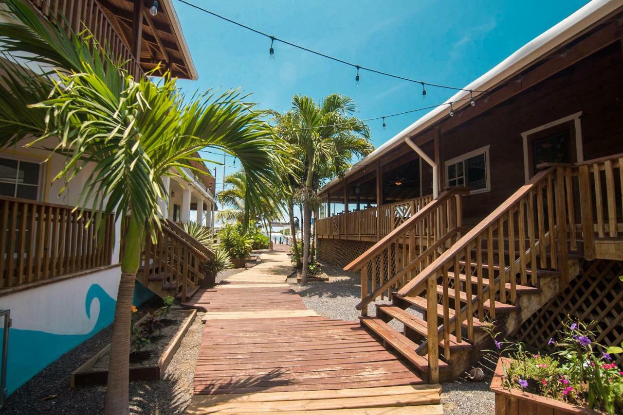 Wikkid Resort Dixon Cove Exterior photo